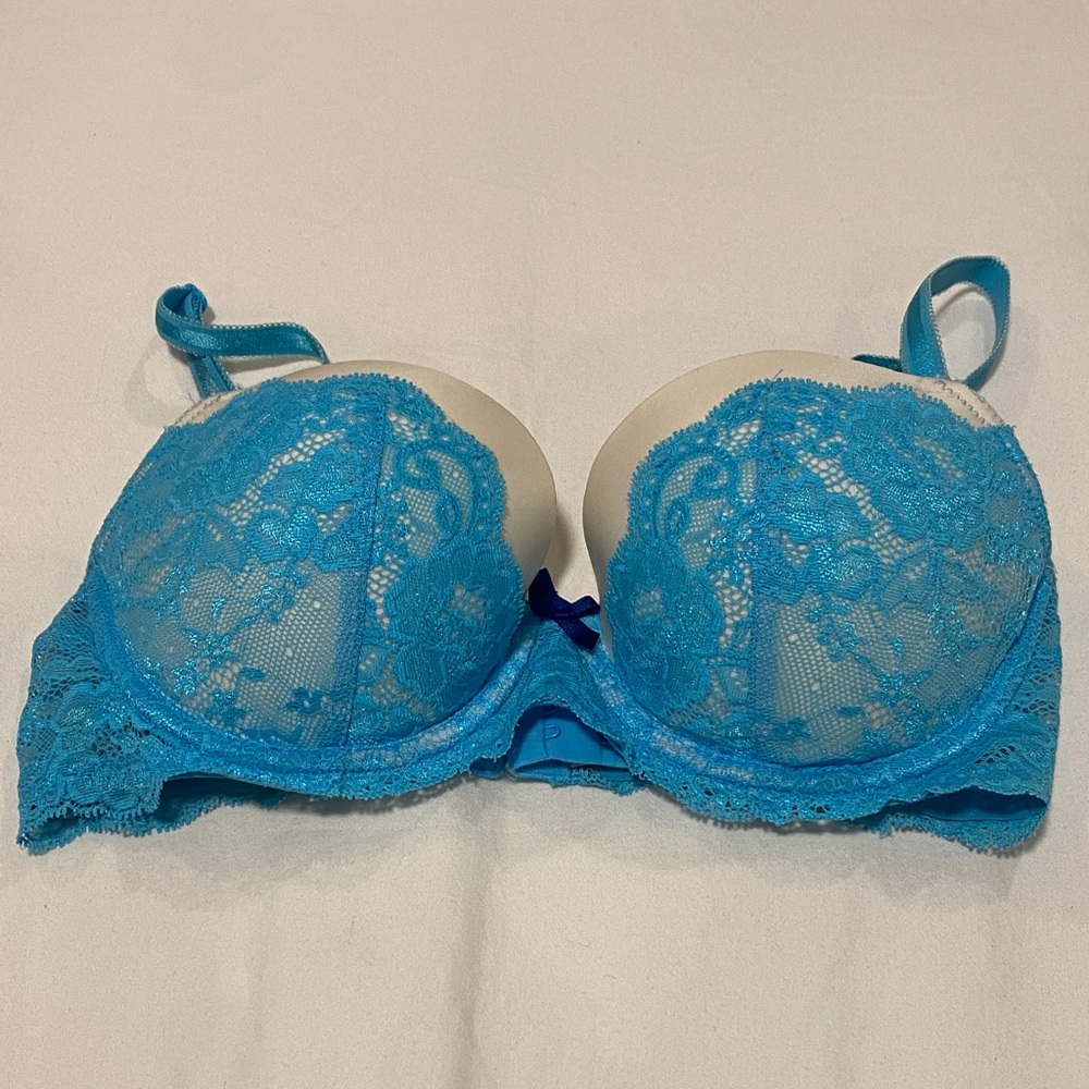 Victoria's Secret Turquoise Lace Push-Up Bra